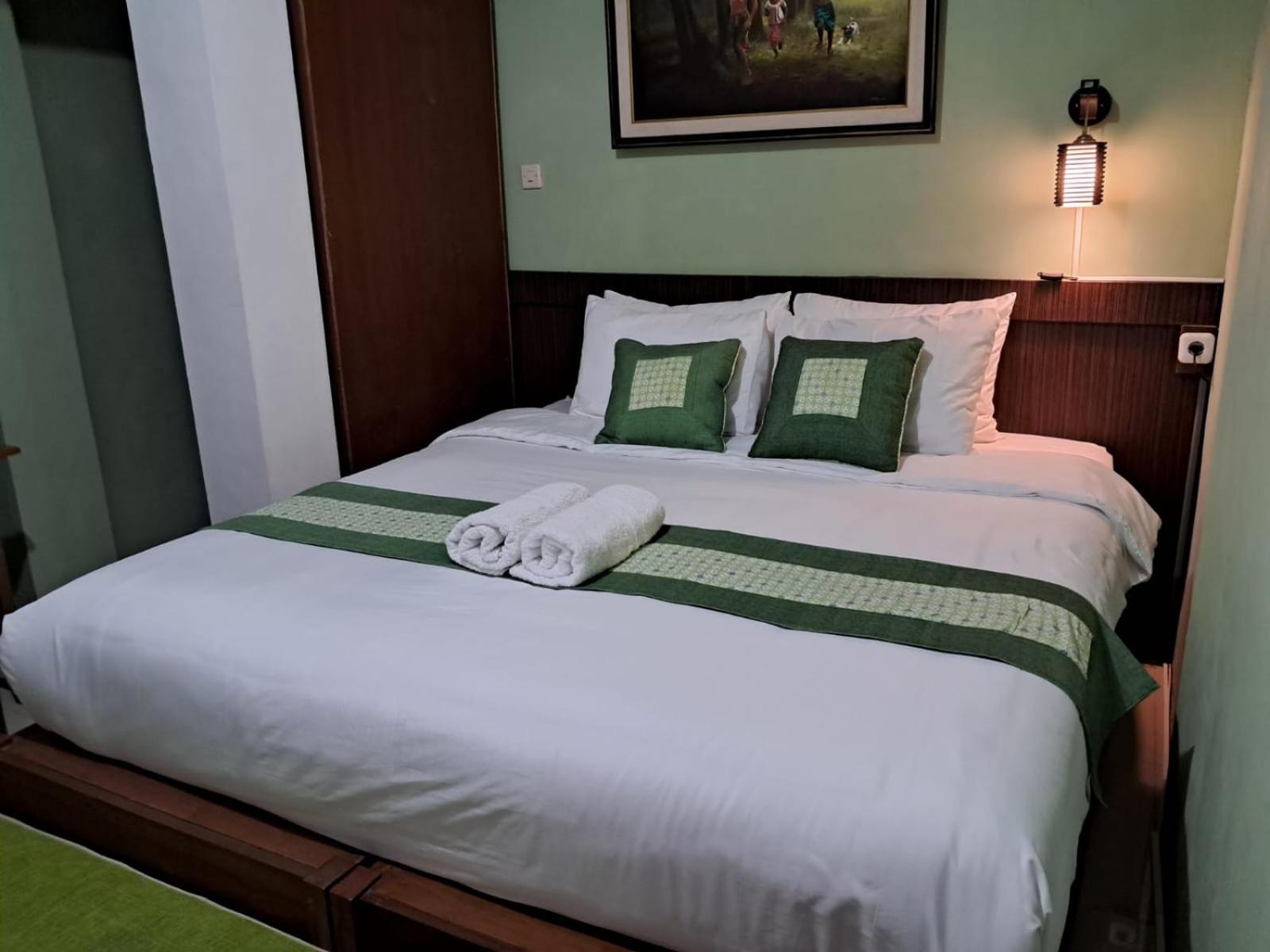 Griya Jene Homestay Syariah Ngabean Номер фото